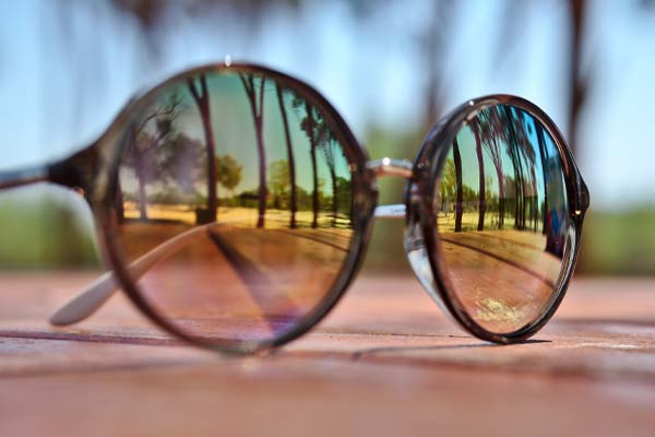 تأثیر تغییرات آب‌وهوایی بر طراحی نسل جدید عینک آفتابی