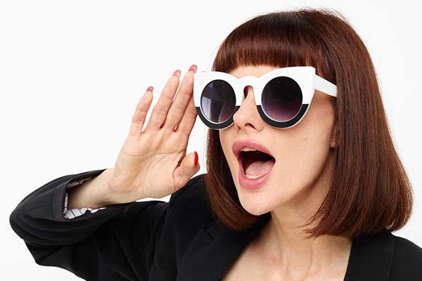 عینک آفتابی به‌عنوان زبان بدن مدرن